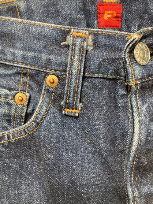 RESOLUTE（リゾルト）RESOLUTE (リゾルト) テーパードストレートデニム インディゴ サイズ:W30 L31の古着・服飾アイテム