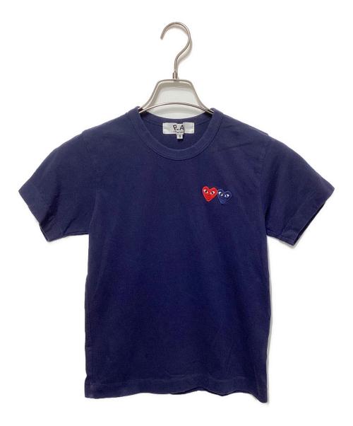 PLAY COMME des GARCONS（プレイコムデギャルソン）PLAY COMME des GARCONS (プレイコムデギャルソン) ダブル・ハートワッペン・Tシャツ ネイビー サイズ:Ｓの古着・服飾アイテム