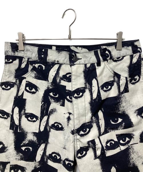 LEVI'S（リーバイス）LEVI'S (リーバイス) Roemello Ugale Cropped Carpenter Pants ホワイト×ブラック サイズ:34×29の古着・服飾アイテム