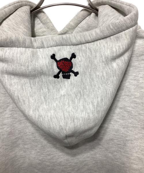 stussy（ステューシー）stussy (ステューシー) WORLD WIDEパーカー グレー サイズ:Ｍの古着・服飾アイテム