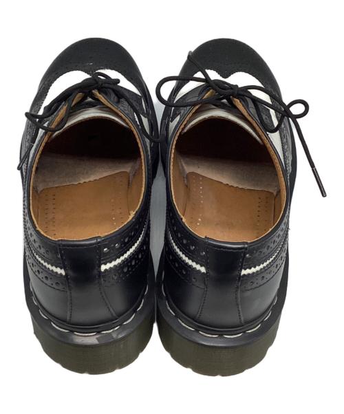 Dr.Martens（ドクターマーチン）Dr.Martens (ドクターマーチン) ウィングチップシューズ ブラック×ホワイト サイズ:27.5cmの古着・服飾アイテム