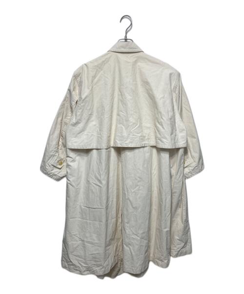 I.S. ISSEY MIYAKE（イッセイ ミヤケ）I.S. ISSEY MIYAKE (イッセイ ミヤケ) トレンチコート アイボリー サイズ:SIZE 7の古着・服飾アイテム