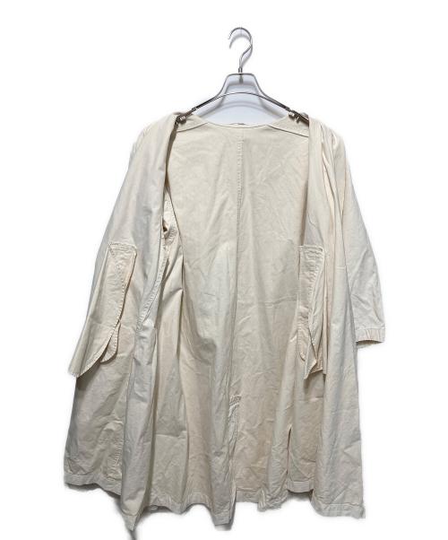 I.S. ISSEY MIYAKE（イッセイ ミヤケ）I.S. ISSEY MIYAKE (イッセイ ミヤケ) トレンチコート アイボリー サイズ:SIZE 7の古着・服飾アイテム