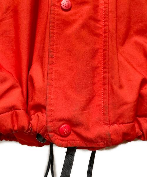 NIKE ACG（ナイキエーシージー）NIKE ACG (ナイキエーシージー) ナイロンジャケット レッド×グレー サイズ:Lの古着・服飾アイテム