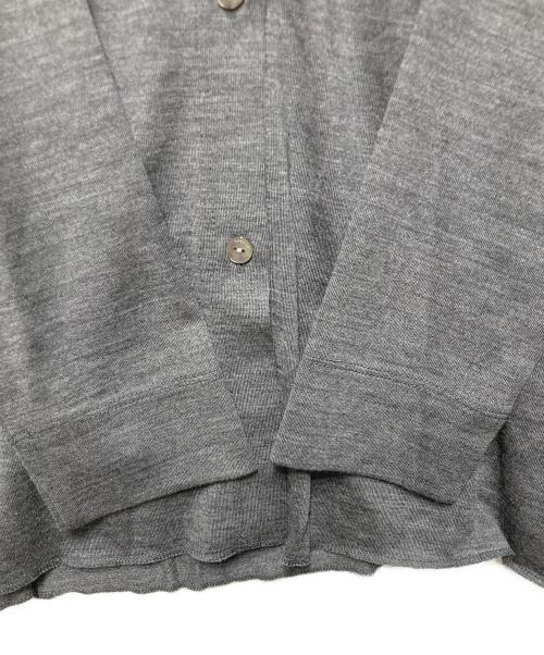 PHEENY（フィーニー）PHEENY (フィーニー) WOOL JERSEY DRAPE SHIRT グレー サイズ:freeの古着・服飾アイテム