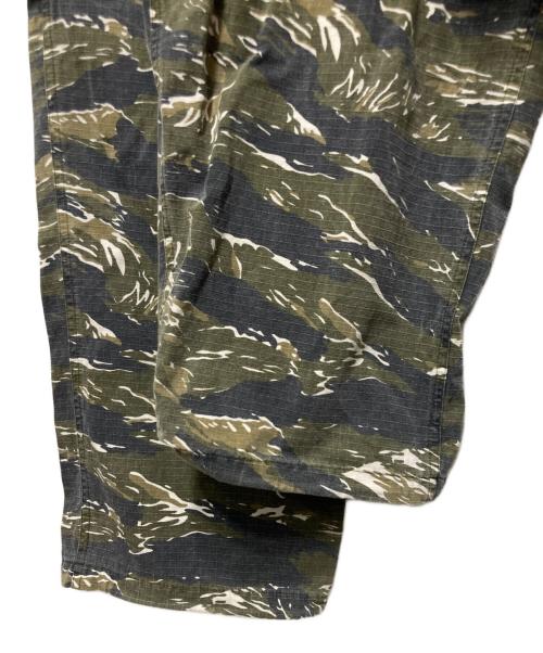 KEBOZ（ケボズ）KEBOZ (ケボズ) タイガーカモカーゴパンツ カーキ サイズ:XLの古着・服飾アイテム
