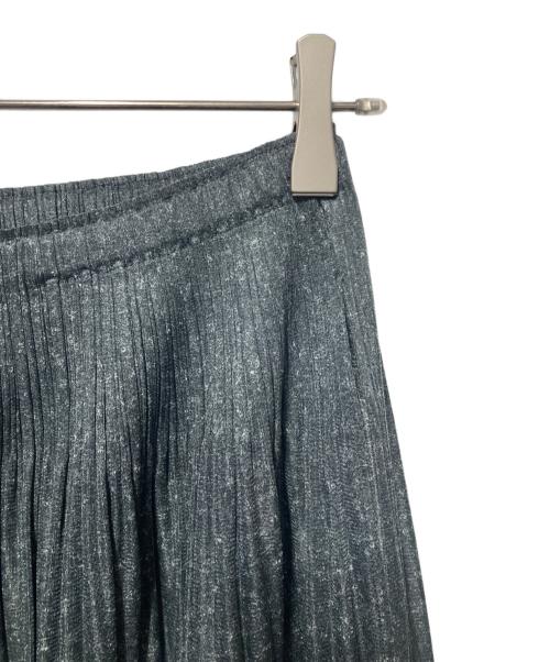 PLEATS PLEASE（プリーツプリーズ）PLEATS PLEASE (プリーツプリーズ) プリーツスカート グレー サイズ:5の古着・服飾アイテム