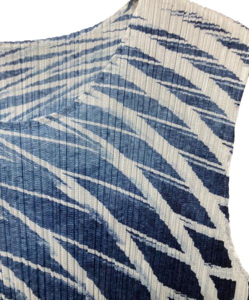 PLEATS PLEASE（プリーツプリーズ）PLEATS PLEASE (プリーツプリーズ) Motion Dressラインプリントワンピース ブルー×ブラック サイズ:4の古着・服飾アイテム