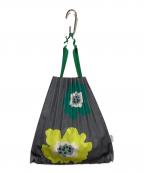 me ISSEY MIYAKEミーイッセイ ミヤケ）の古着「GROW TRUNK PLEATS BAG」｜グレー×グリーン