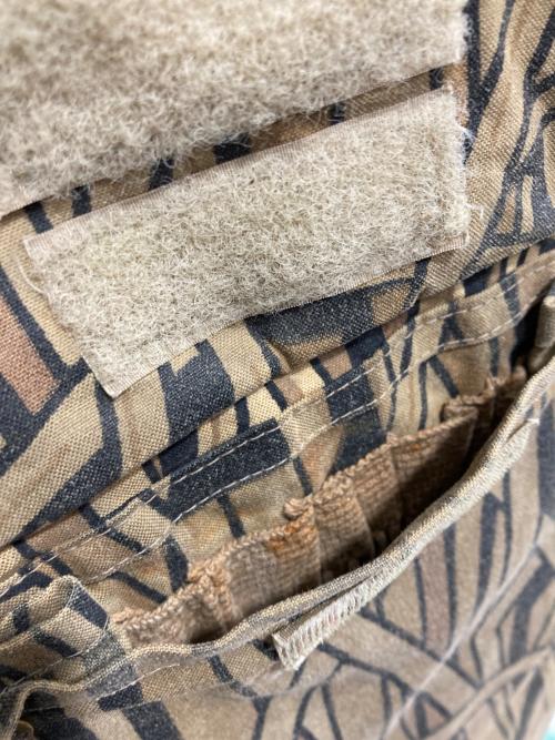 Cabela's（カベラス）Cabela's (カベラス) シャドーグラスカモ柄パフジャケット ブラウン サイズ:不明の古着・服飾アイテム