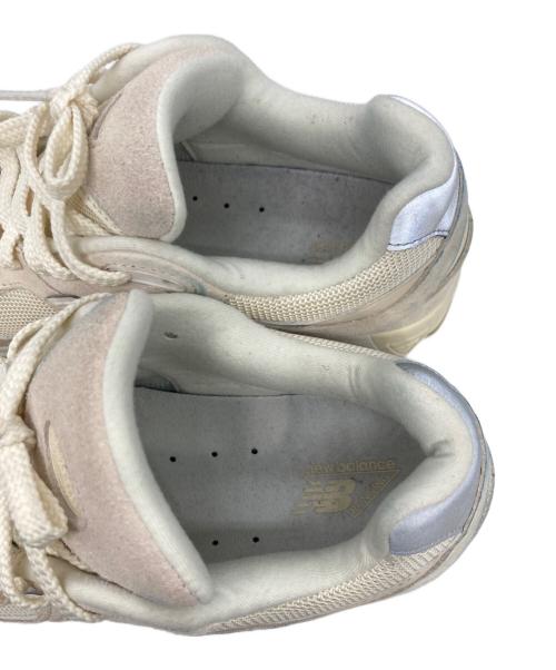 NEW BALANCE（ニューバランス）NEW BALANCE (ニューバランス) ローカットスニーカー ベージュ サイズ:25の古着・服飾アイテム