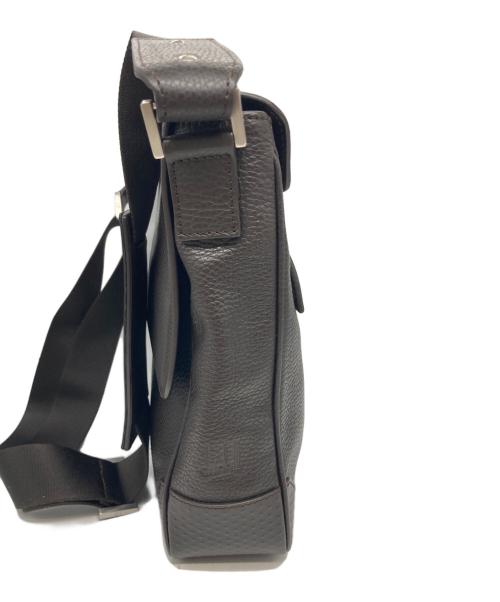 dunhill（ダンヒル）dunhill (ダンヒル) レザーフラップショルダーバッグ ブラウンの古着・服飾アイテム