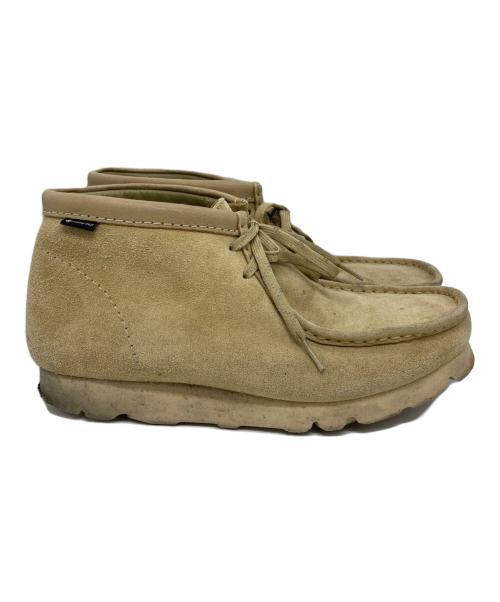 CLARKS（クラークス）CLARKS (クラークス) ワラビーブーツ ベージュ サイズ:26.5の古着・服飾アイテム