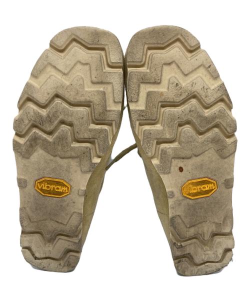 CLARKS（クラークス）CLARKS (クラークス) ワラビーブーツ ベージュ サイズ:26.5の古着・服飾アイテム