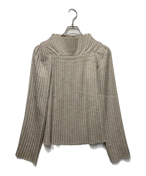 Uhr（ウーア）Uhr (ウーア) プリーツ カットオフ ブラウス ベージュ サイズ:Freeの古着・服飾アイテム