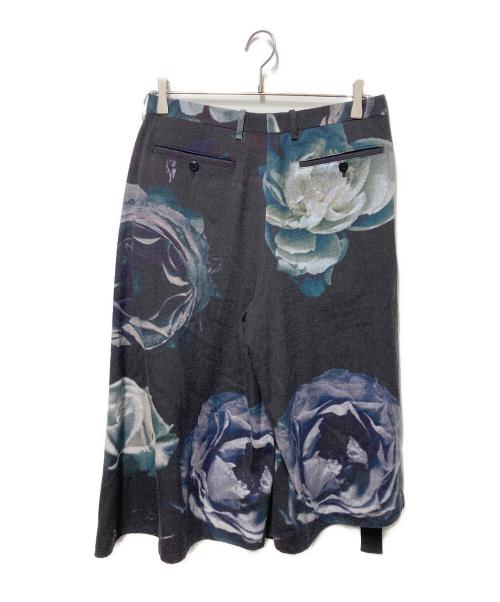 LAD MUSICIAN（ラッドミュージシャン）LAD MUSICIAN (ラッドミュージシャン) フラワー柄クロップドパンツ グレー サイズ:44の古着・服飾アイテム