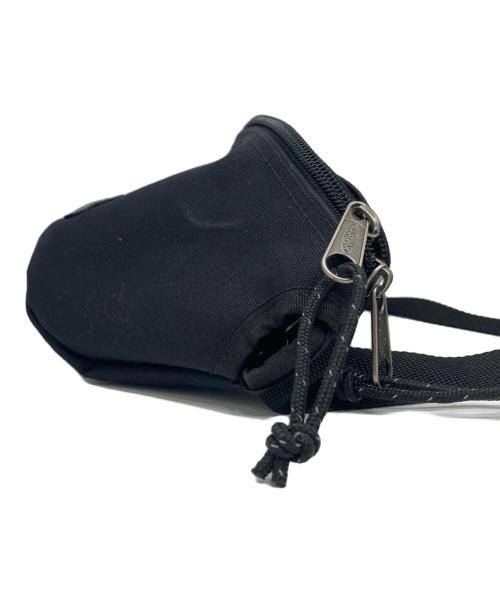 EASTPAK（イーストパック）EASTPAK (イーストパック) MM6 Maison Margiela (エムエムシックスメゾンマルジェラ) ボディーバッグ ブラックの古着・服飾アイテム