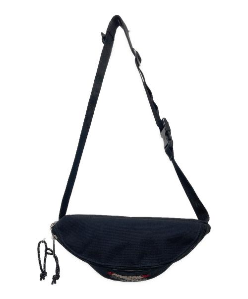 EASTPAK（イーストパック）EASTPAK (イーストパック) MM6 Maison Margiela (エムエムシックスメゾンマルジェラ) ボディーバッグ ブラックの古着・服飾アイテム