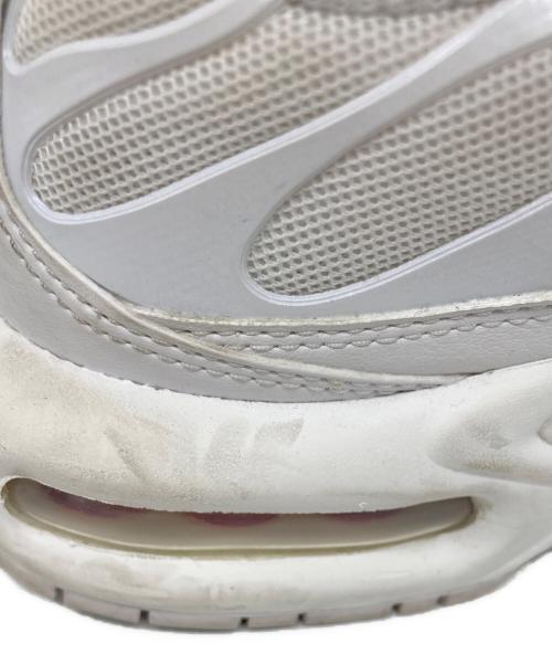 NIKE（ナイキ）NIKE (ナイキ) ローカットスニーカー ホワイト サイズ:24の古着・服飾アイテム
