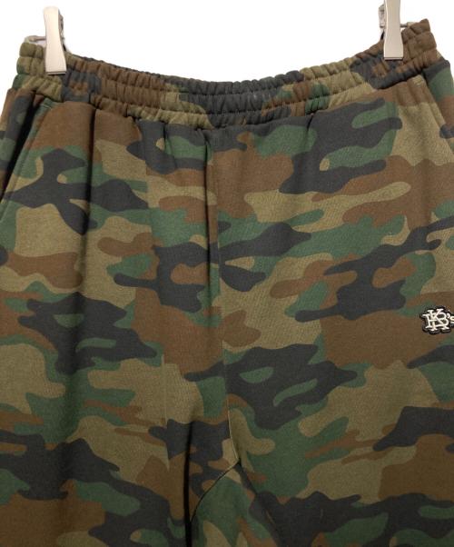KEBOZ（ケボズ）KEBOZ (ケボズ) カモ柄スウェットパンツ カーキ サイズ:Ⅼの古着・服飾アイテム