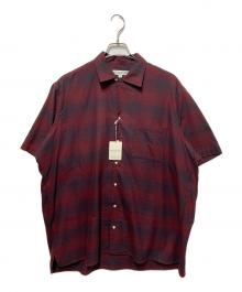 INDIVIDUALIZED SHIRTS（インディビジュアライズドシャツ）の古着「オンブレショートスリーブシャツ」｜レッド