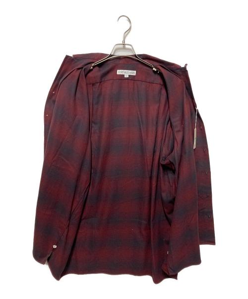 INDIVIDUALIZED SHIRTS（インディビジュアライズドシャツ）INDIVIDUALIZED SHIRTS (インディビジュアライズドシャツ) オンブレショートスリーブシャツ レッド サイズ:Lの古着・服飾アイテム