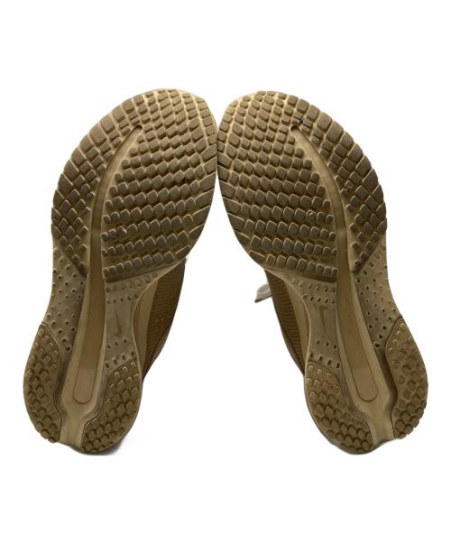 NIKE（ナイキ）NIKE (ナイキ) ローカットスニーカー ベージュ サイズ:27.5の古着・服飾アイテム