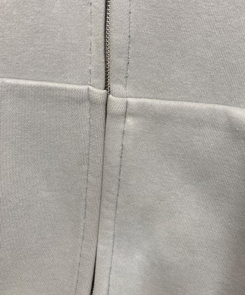 SEVENTH（セブンス）SEVENTH (セブンス) V2 ZIPPED HOODIE グレー サイズ:XSの古着・服飾アイテム