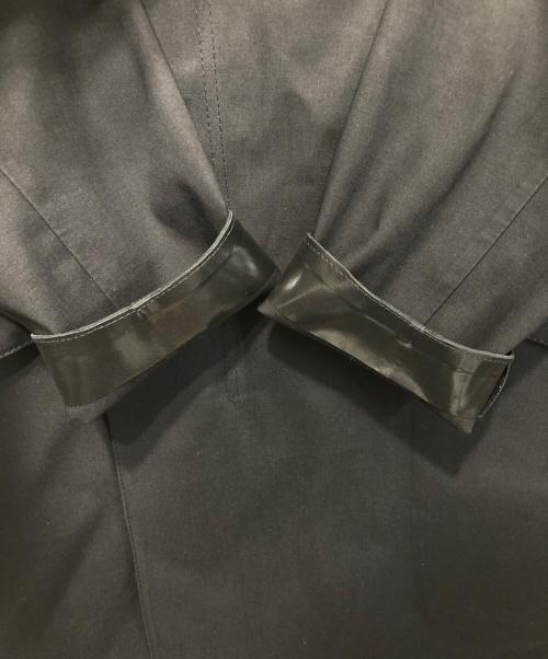 MACKINTOSH（マッキントッシュ）MACKINTOSH (マッキントッシュ) HYKE (ハイク) 中綿ライナー付きゴム引きコート ブラック サイズ:2の古着・服飾アイテム