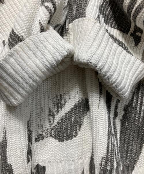 CONP（コンプ）CONP (コンプ) Creases Sweater ホワイト サイズ:Mの古着・服飾アイテム