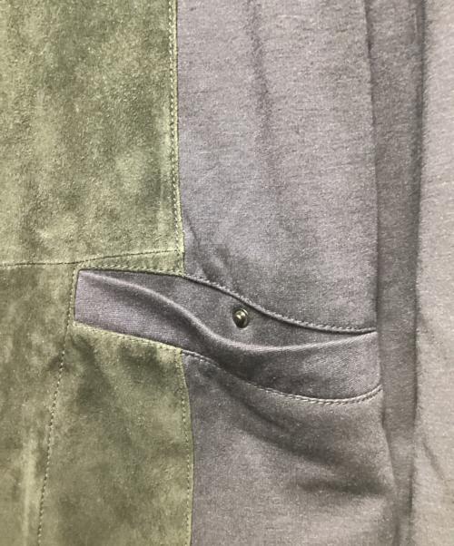 ARMANI COLLEZIONI（アルマーニ コレツィオーニ）ARMANI COLLEZIONI (アルマーニ コレツィオーニ) スウェード切替ジャケット ブラック×ネイビー サイズ:52の古着・服飾アイテム