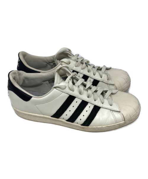 adidas（アディダス）adidas (アディダス) スニーカー ホワイト サイズ:27の古着・服飾アイテム