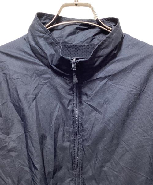 DAIWA PIER39（ダイワ ピア39）DAIWA PIER39 (ダイワ ピア39) TECH REVERSIBLE WIND SHIELD VEST ネイビー サイズ:Ｍの古着・服飾アイテム