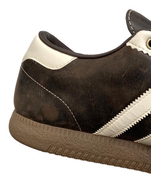 adidas（アディダス）adidas (アディダス) ローカットスニーカー ブラウン サイズ:28.5の古着・服飾アイテム