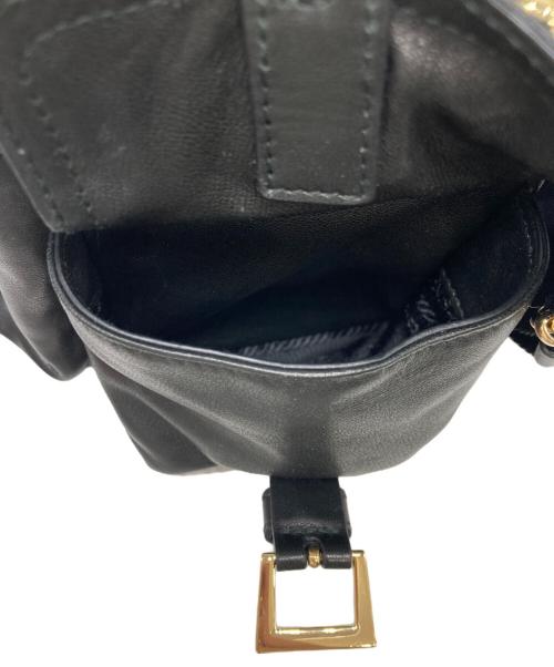 PRADA（プラダ）PRADA (プラダ) エクスプローラーラージナッパレザーショルダーバッグ ブラックの古着・服飾アイテム