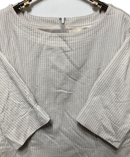 自由区（ジユウク）自由区 (ジユウク) シアサッカーワンピース ベージュ サイズ:44の古着・服飾アイテム