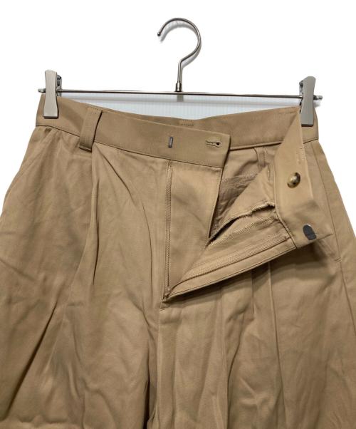 JOURNAL STANDARD（ジャーナルスタンダード）JOURNAL STANDARD (ジャーナルスタンダード) ワイドハーフパンツ ベージュ サイズ:38の古着・服飾アイテム