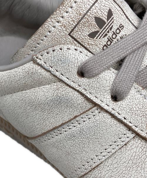 adidas（アディダス）adidas (アディダス) ローカットスニーカー ベージュ サイズ:26cmの古着・服飾アイテム