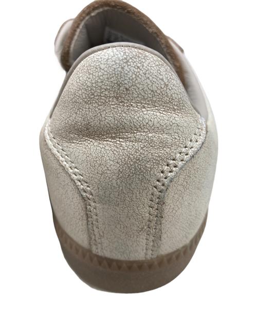 adidas（アディダス）adidas (アディダス) ローカットスニーカー ベージュ サイズ:26cmの古着・服飾アイテム