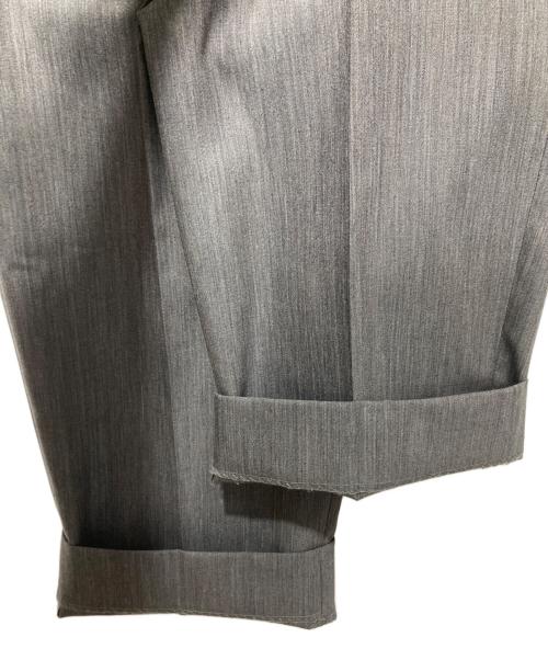 TOMORROW LAND（トゥモローランド）TOMORROW LAND (トゥモローランド) シェットランドトロピカル プリーツパンツ グレー サイズ:XSの古着・服飾アイテム