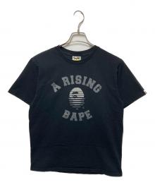 A BATHING APE（アベイシングエイプ）の古着「プリントTシャツ」｜ブラック