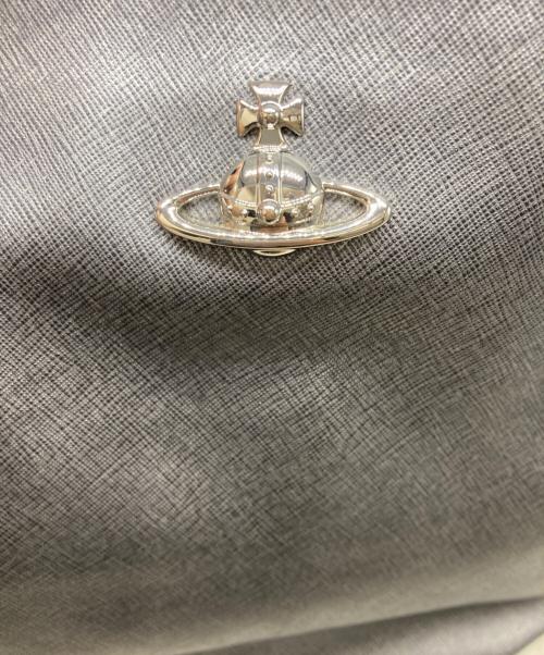 Vivienne Westwood（ヴィヴィアンウエストウッド）Vivienne Westwood (ヴィヴィアンウエストウッド) トートバッグ シルバーの古着・服飾アイテム