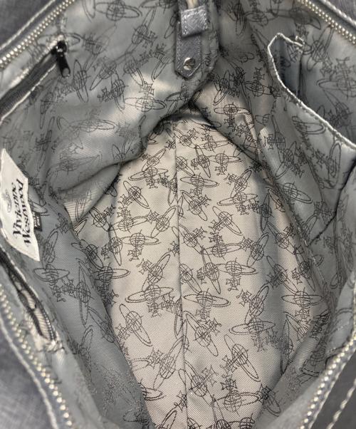 Vivienne Westwood（ヴィヴィアンウエストウッド）Vivienne Westwood (ヴィヴィアンウエストウッド) トートバッグ シルバーの古着・服飾アイテム