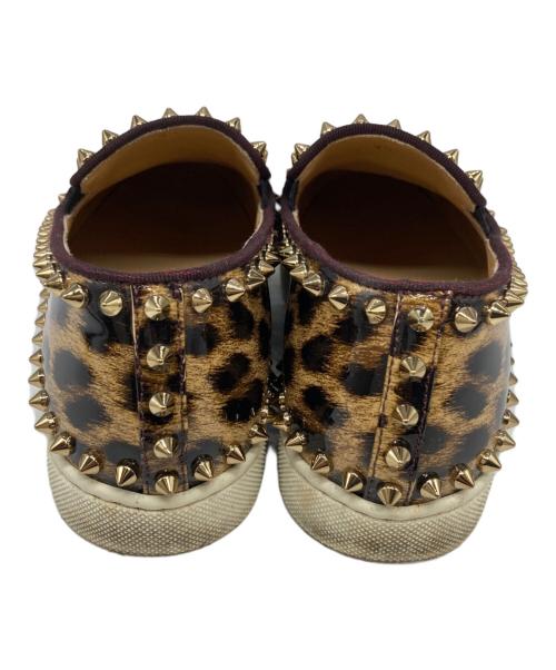 Christian Louboutin（クリスチャン・ルブタン）Christian Louboutin (クリスチャン・ルブタン) スタッズスリッポン ブラウン サイズ:35の古着・服飾アイテム