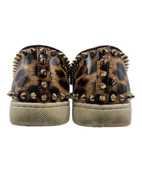 Christian Louboutin（クリスチャン・ルブタン）Christian Louboutin (クリスチャン・ルブタン) スタッズスリッポン ブラウン サイズ:35の古着・服飾アイテム