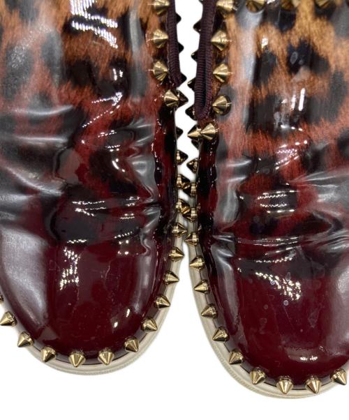 Christian Louboutin（クリスチャン・ルブタン）Christian Louboutin (クリスチャン・ルブタン) スタッズスリッポン ブラウン サイズ:35の古着・服飾アイテム
