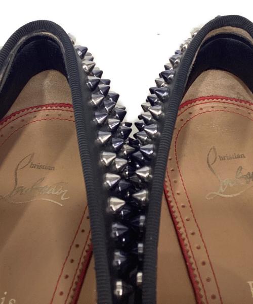 Christian Louboutin（クリスチャン・ルブタン）Christian Louboutin (クリスチャン・ルブタン) スタッズタッセルレザーシューズ ブラック サイズ:41の古着・服飾アイテム