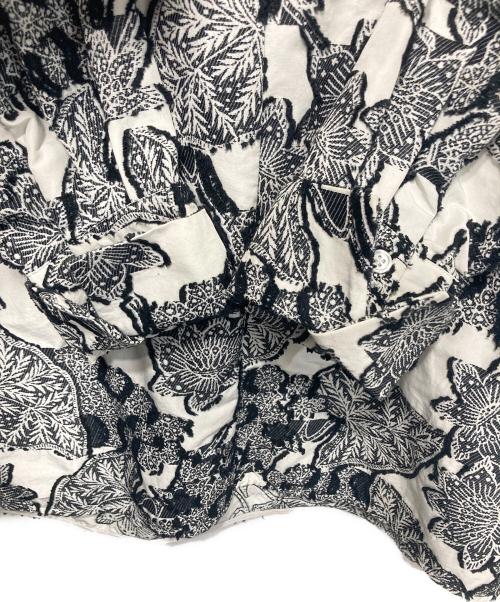 Ameri（アメリ）Ameri (アメリ) UND BOTANICAL JACQUARD BLOUSE ホワイト×ブラック サイズ:freeの古着・服飾アイテム