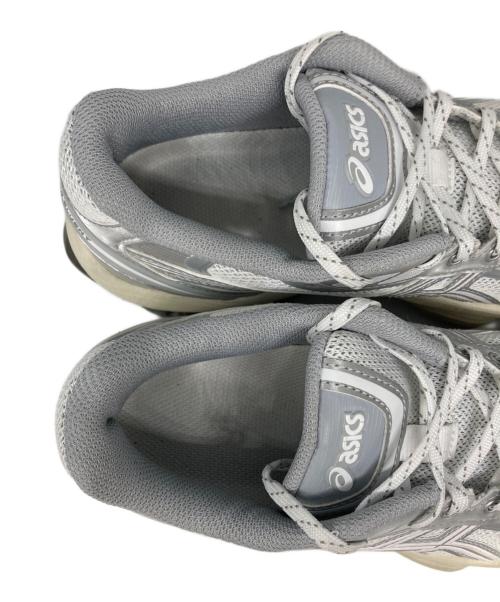 asics（アシックス）asics (アシックス) スニーカー シルバー サイズ:23.5の古着・服飾アイテム