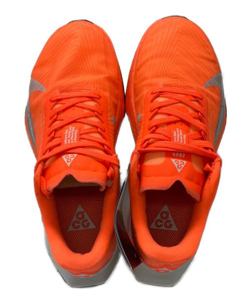 NIKE ACG（ナイキエーシージー）NIKE ACG (ナイキエーシージー) ローカットスニーカー オレンジ サイズ:23.5の古着・服飾アイテム